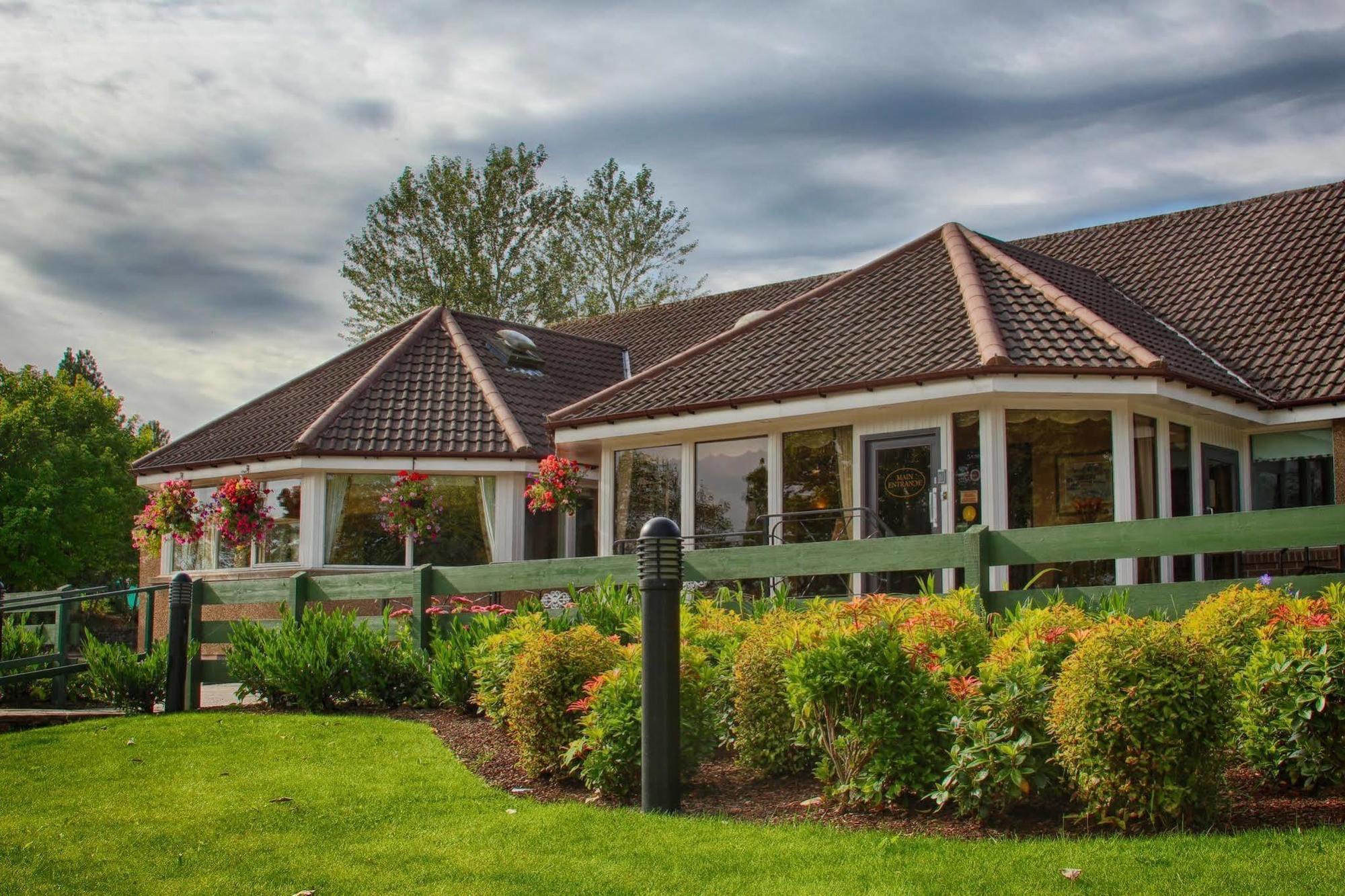 Strathburn Hotel Inverurie By Compass Hospitality Luaran gambar
