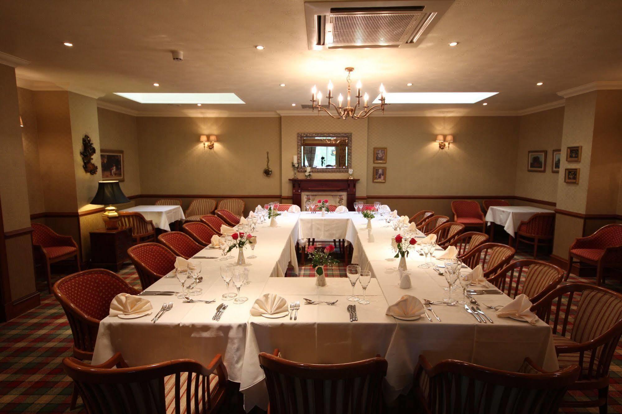 Strathburn Hotel Inverurie By Compass Hospitality Luaran gambar