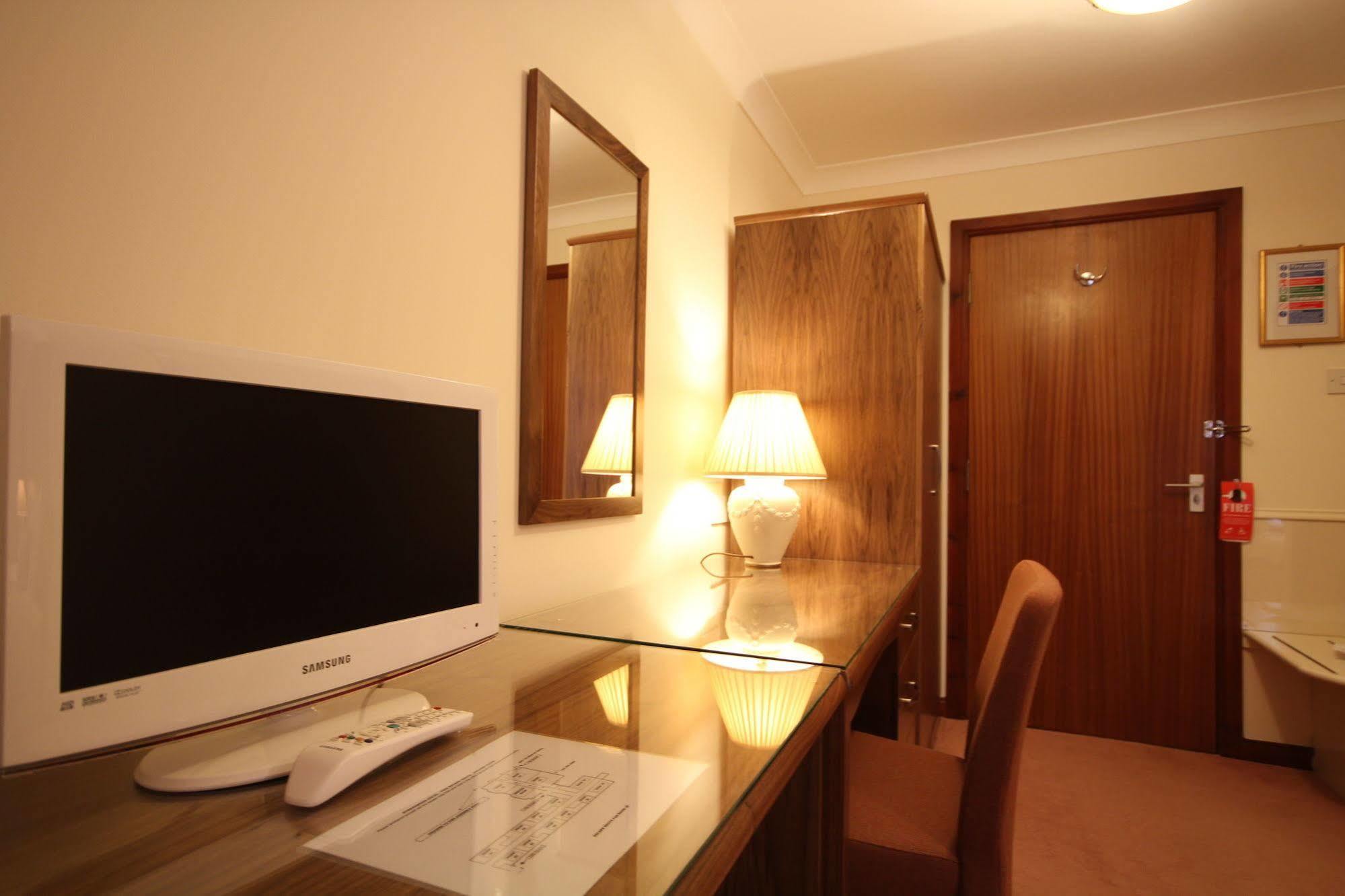 Strathburn Hotel Inverurie By Compass Hospitality Luaran gambar