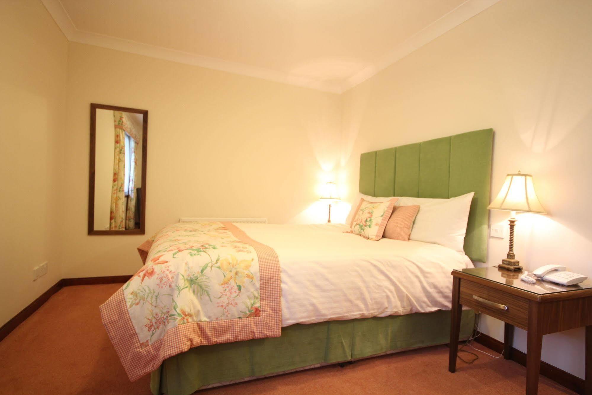 Strathburn Hotel Inverurie By Compass Hospitality Luaran gambar
